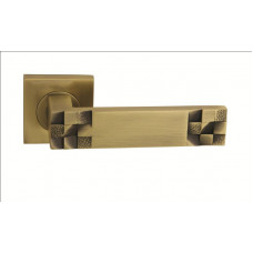 010-15E MAB Oro&oro